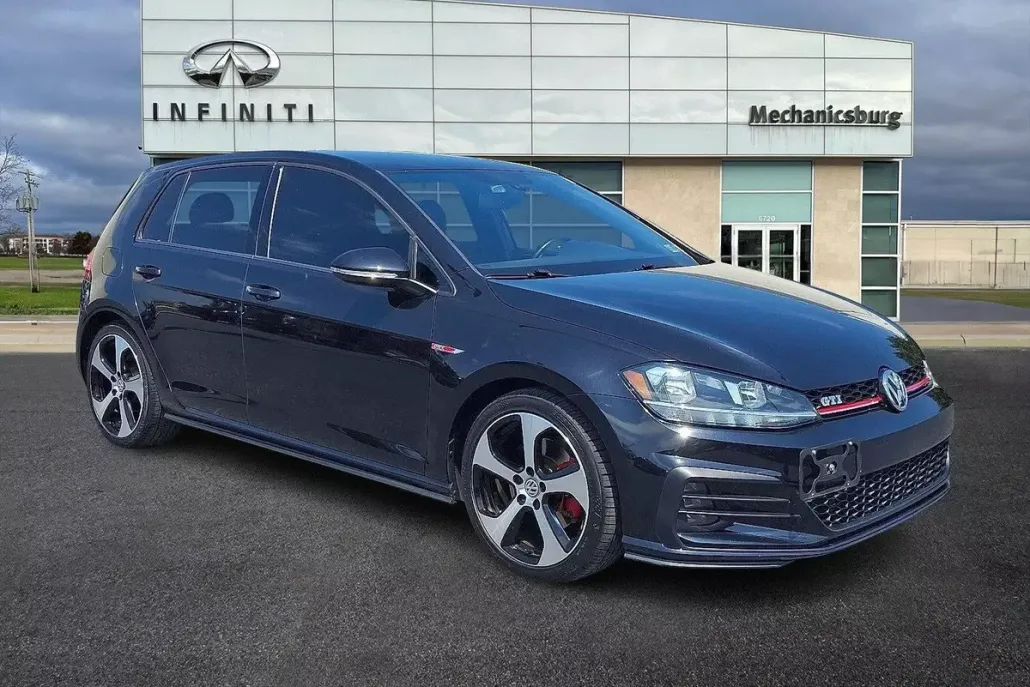 2018 Volkswagen Golf GTI photo 1