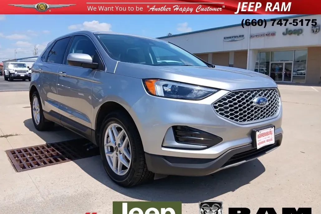 2023 Ford Edge SEL photo 1
