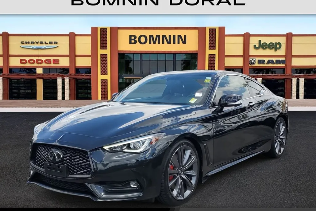 2022 Infiniti Q60 Red Sport 400 photo 1