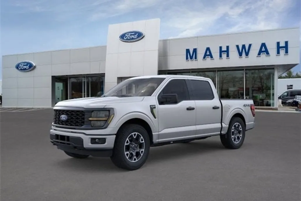 2025 Ford F-150 STX photo 1