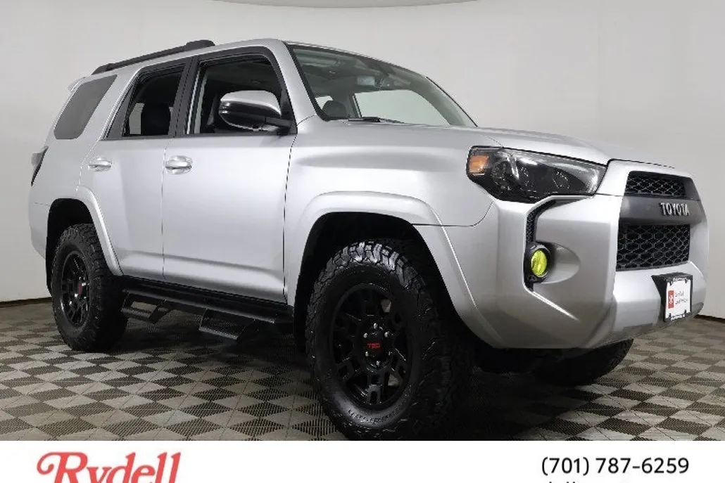 2018 Toyota 4Runner SR5 Premium photo 1