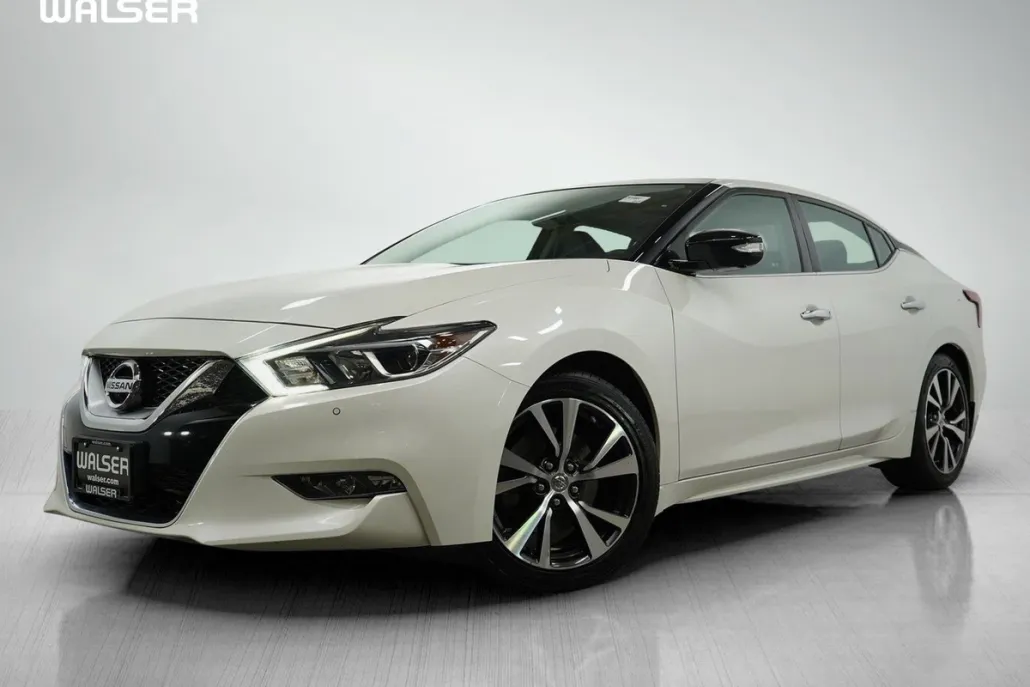 2016 Nissan Maxima Platinum photo 1
