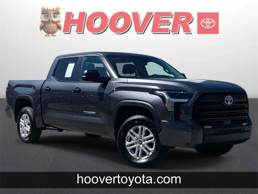 2024 Toyota Tundra SR5 photo 1