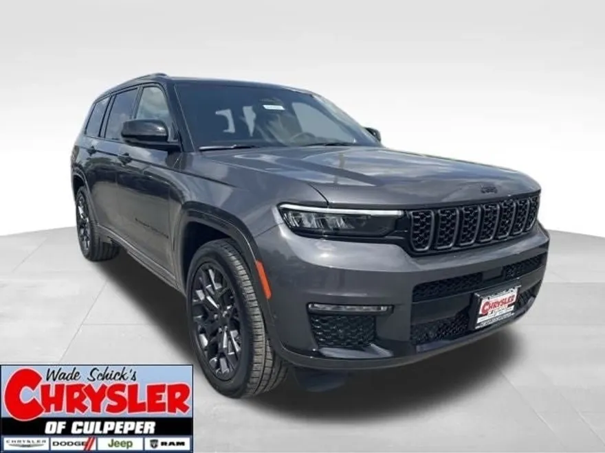 2025 Jeep Grand Cherokee L Summit photo 1