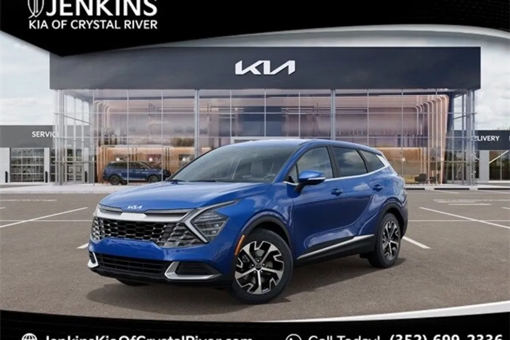 2025 Kia Sportage EX photo 1