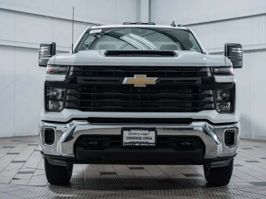 2025 Chevrolet Silverado 3500HD Work Truck photo 1