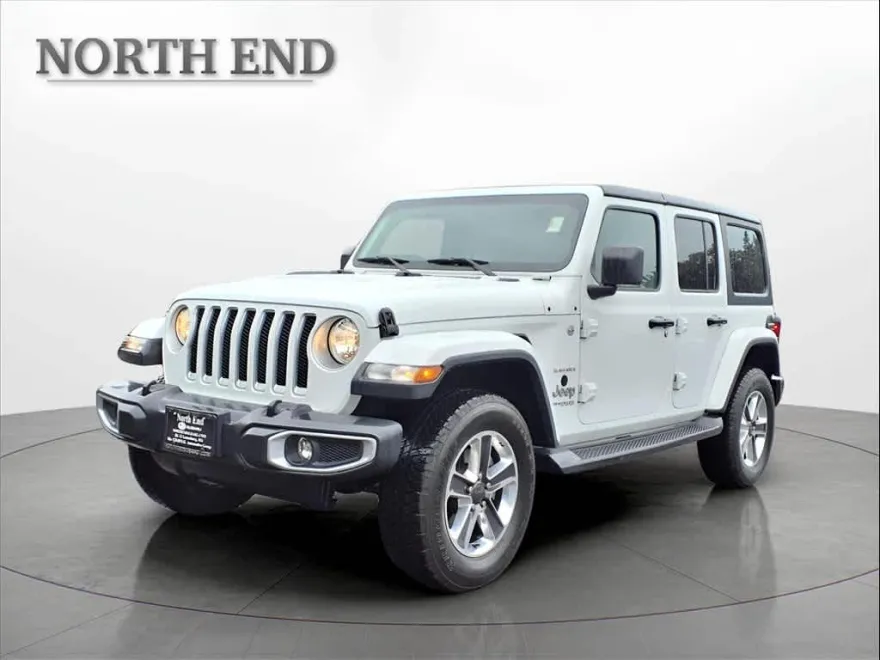 2019 Jeep Wrangler Unlimited Sahara photo 1