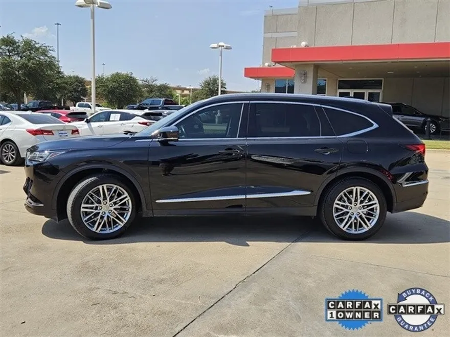 2023 Acura MDX SH-AWD Advance photo 1