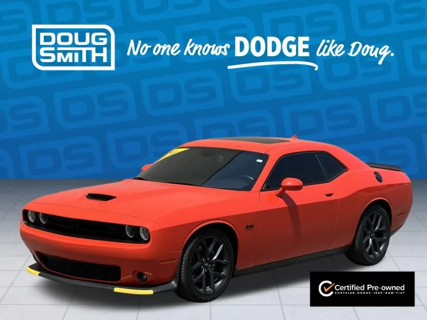 2023 Dodge Challenger R/T photo 1