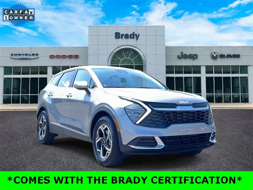 2024 Kia Sportage LX photo 1