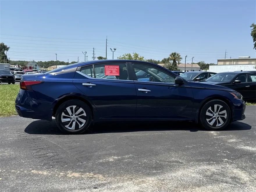 2024 Nissan Altima 2.5 S photo 1