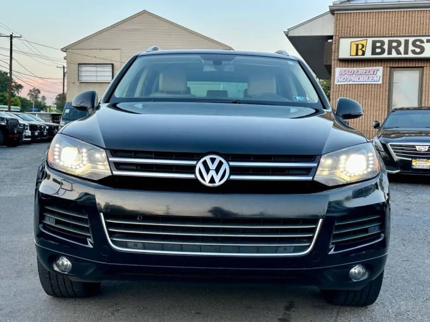 2013 Volkswagen Touareg VR6 Sport photo 1