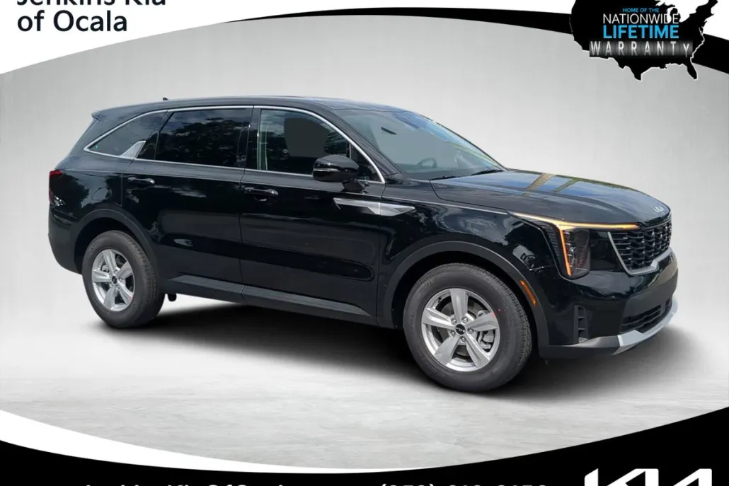 2026 Kia Sorento LX photo 1