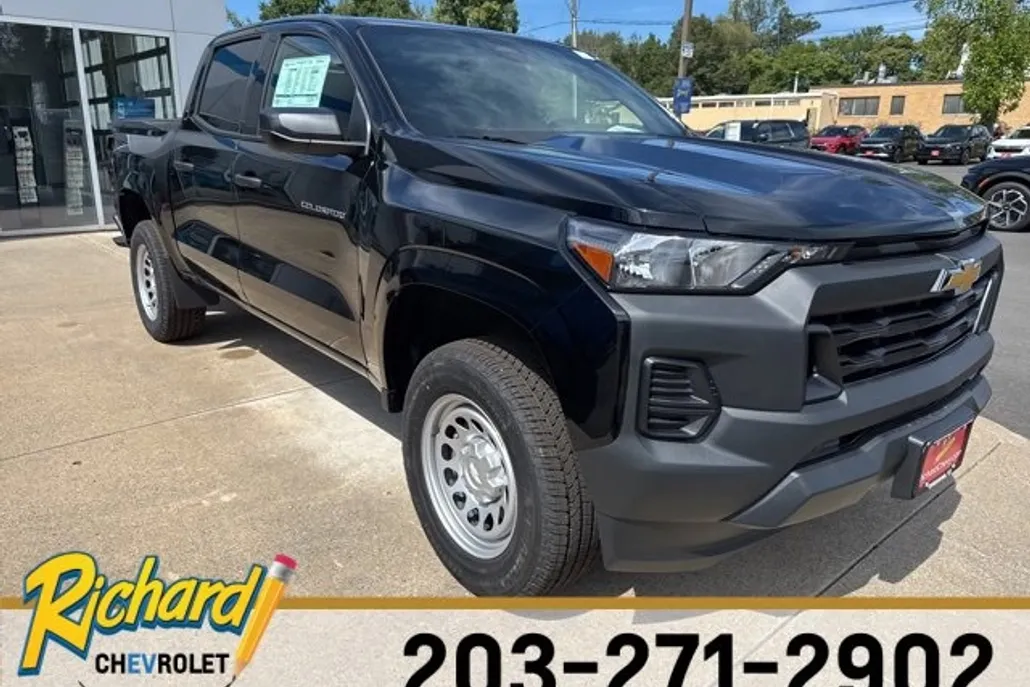 2026 Chevrolet Colorado Work Truck photo 1