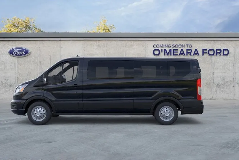 2025 Ford Transit photo 1
