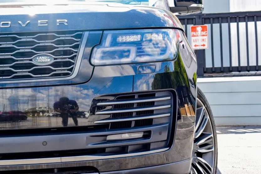 2019 Land Rover Range Rover SuperCharged Autobiography photo 1