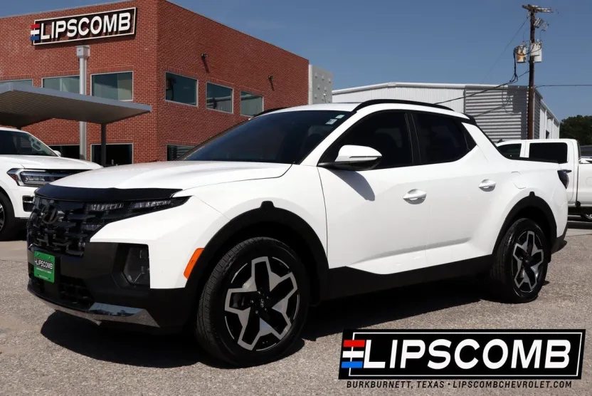 2024 Hyundai Santa Cruz Limited photo 1