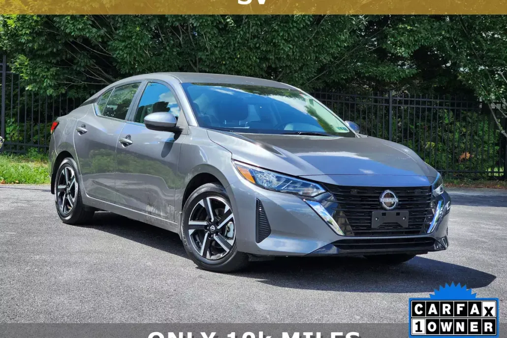 2024 Nissan Sentra SV photo 1