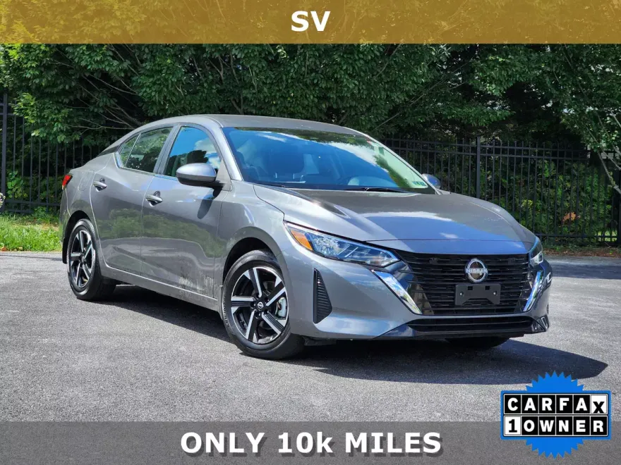 2024 Nissan Sentra SV photo 1