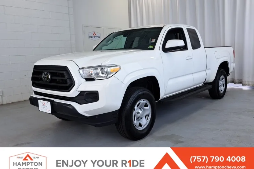 2023 Toyota Tacoma SR photo 1
