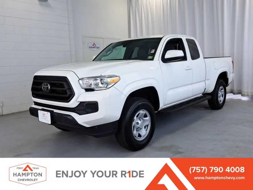 2023 Toyota Tacoma SR photo 1