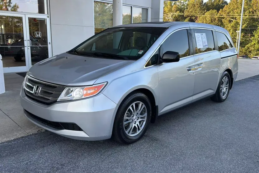 2013 Honda Odyssey EX-L photo 1