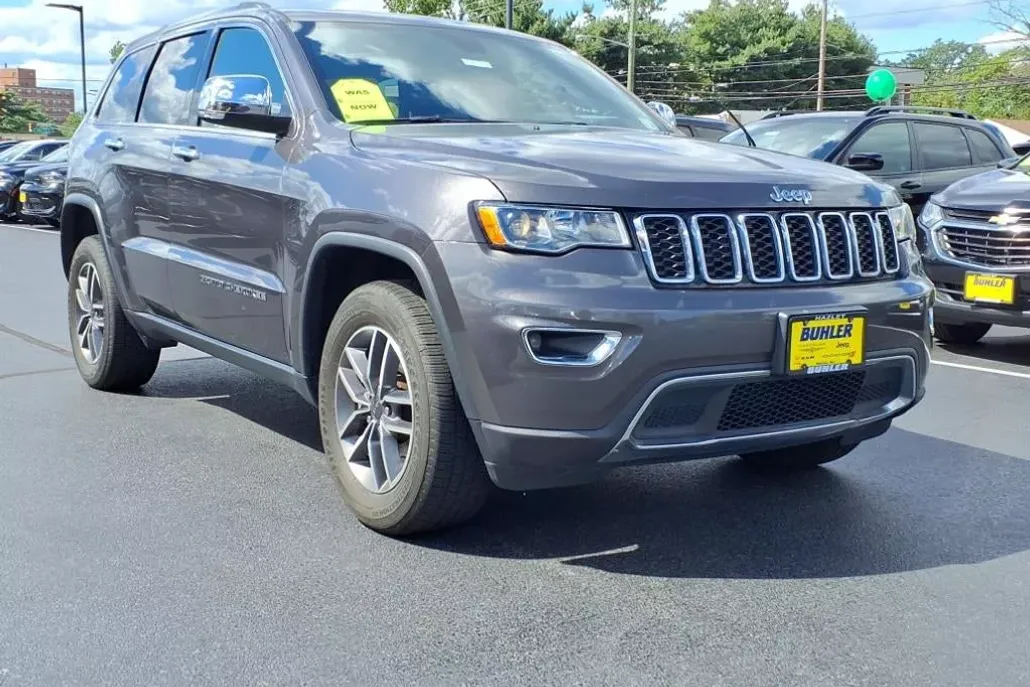 2019 Jeep Grand Cherokee Altitude photo 1