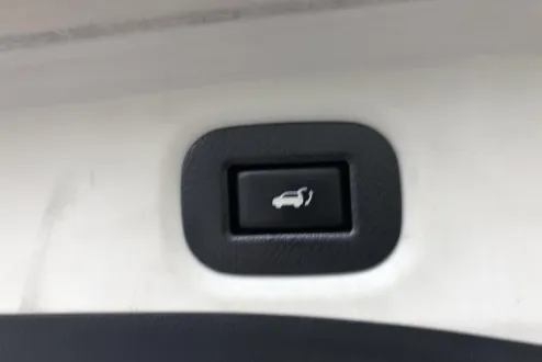 2016 Nissan Rogue AWD SL photo 3