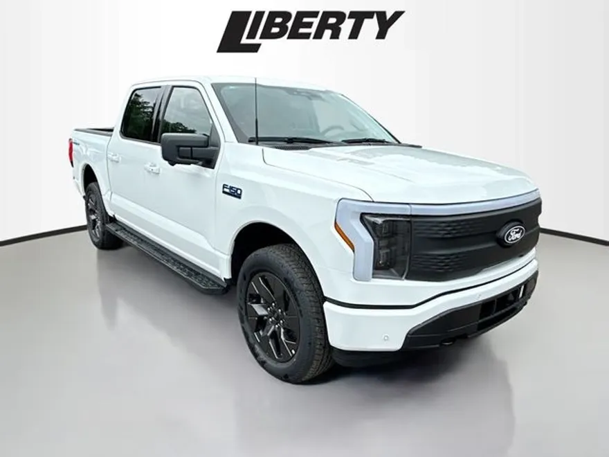 2025 Ford F-150 Lightning photo 1