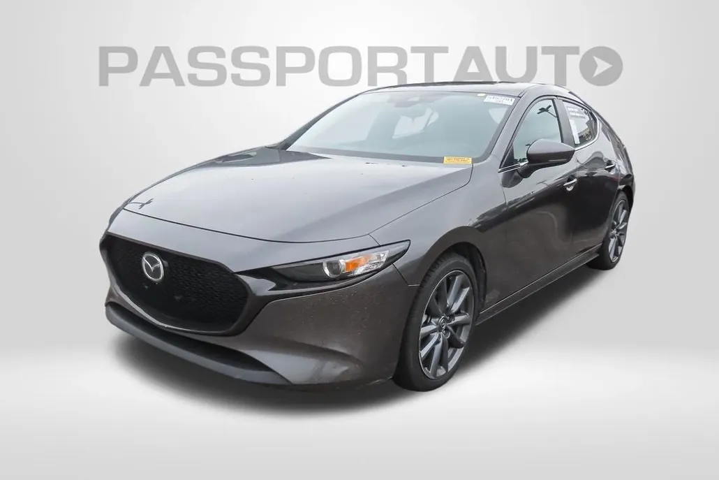 2023 Mazda Mazda3 2.5 s Preferred photo 1