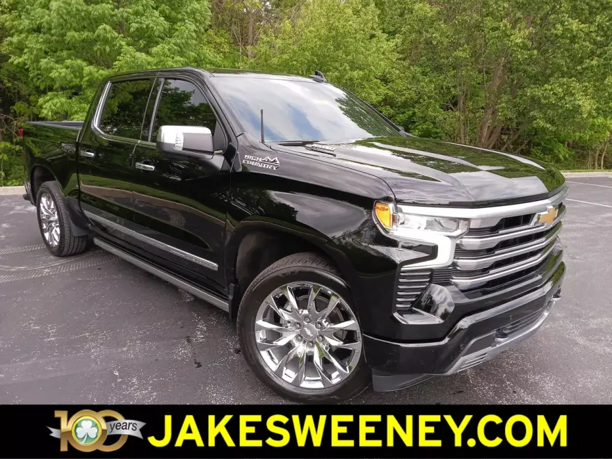 2024 Chevrolet Silverado 1500 High Country photo 1