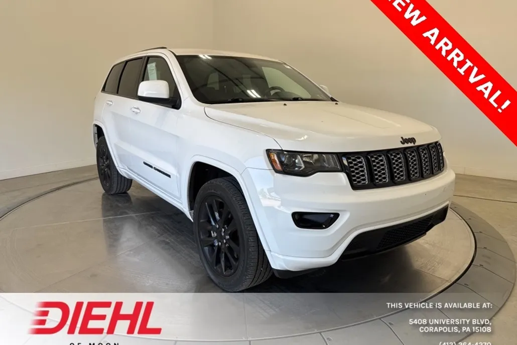 2021 Jeep Grand Cherokee Laredo X photo 1
