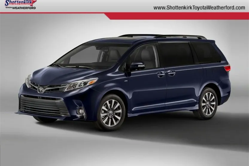 2019 Toyota Sienna Limited Premium photo 1