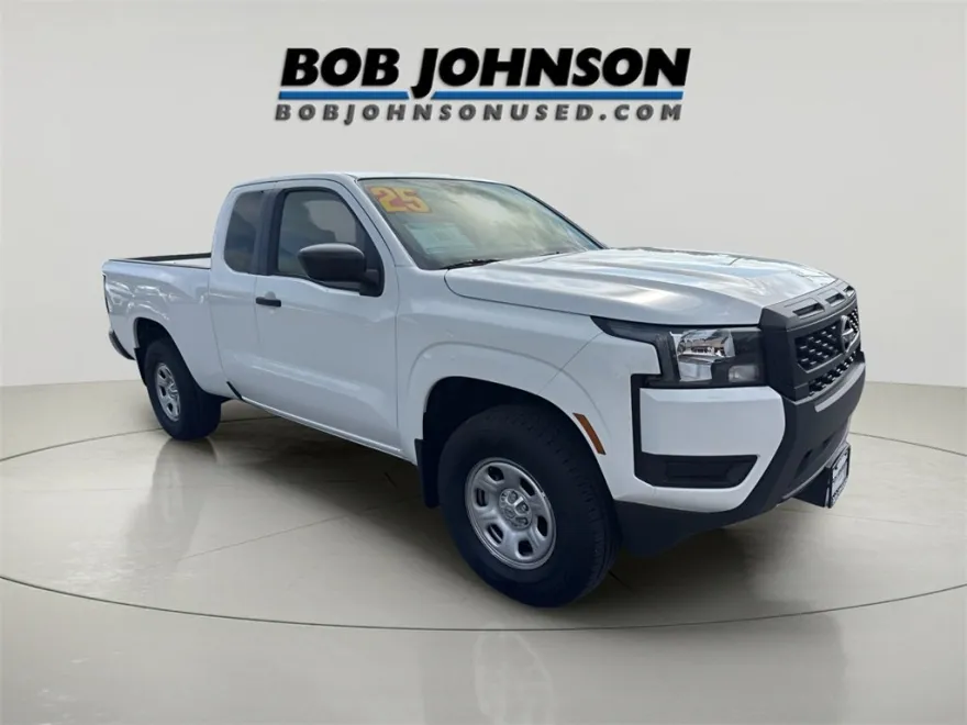 2025 Nissan Frontier King Cab S photo 1