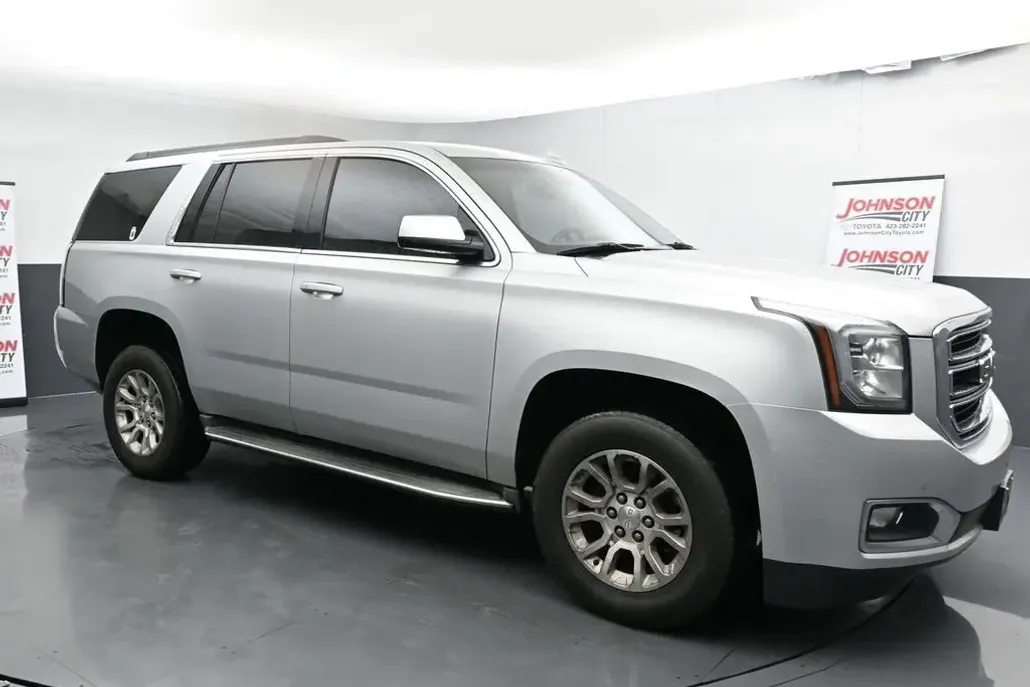 2016 Gmc Yukon SLT photo 1