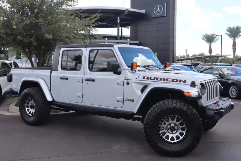 2023 Jeep Gladiator Rubicon photo 1