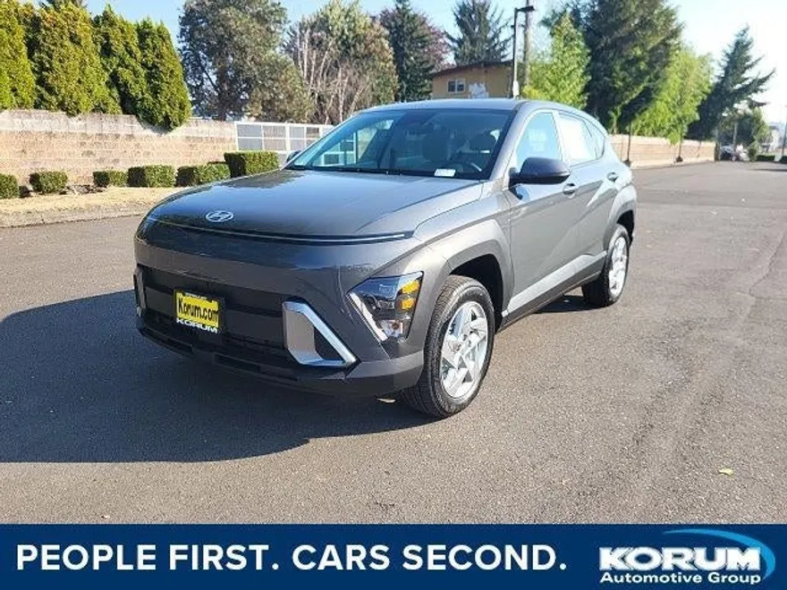 2026 Hyundai Kona SE photo 1