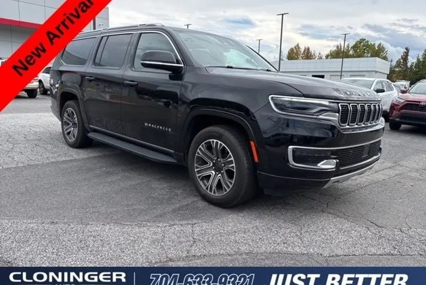 2024 Jeep Wagoneer L Series II photo 1