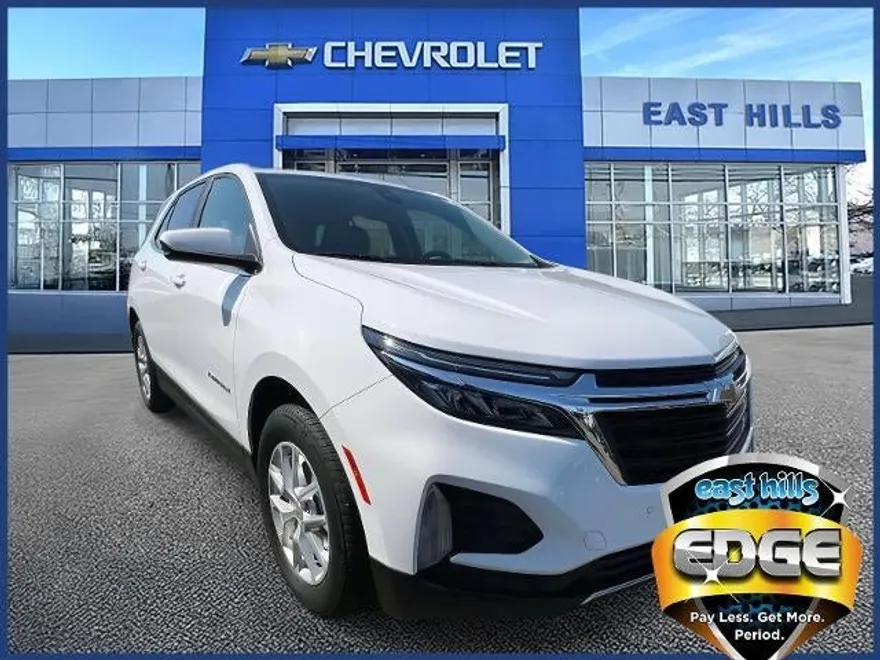2022 Chevrolet Equinox LT photo 1