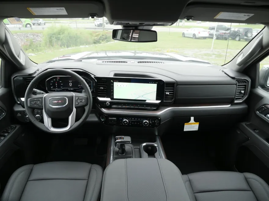 2025 Gmc Sierra 1500 SLT photo 1