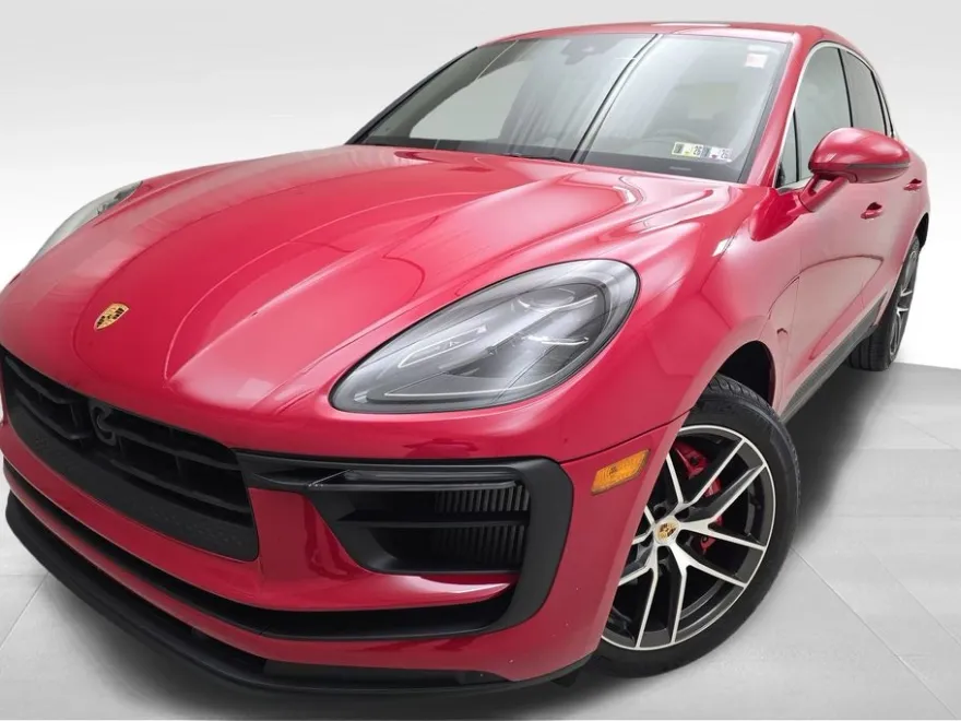 2024 Porsche Macan S photo 1