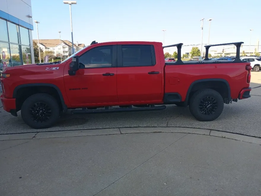 2021 Chevrolet Silverado 2500HD photo 1