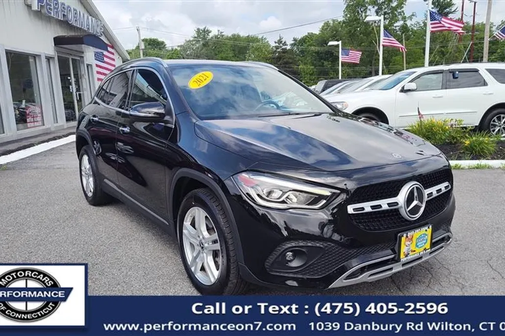 2021 Mercedes Benz GLA 250 4MATIC photo 1