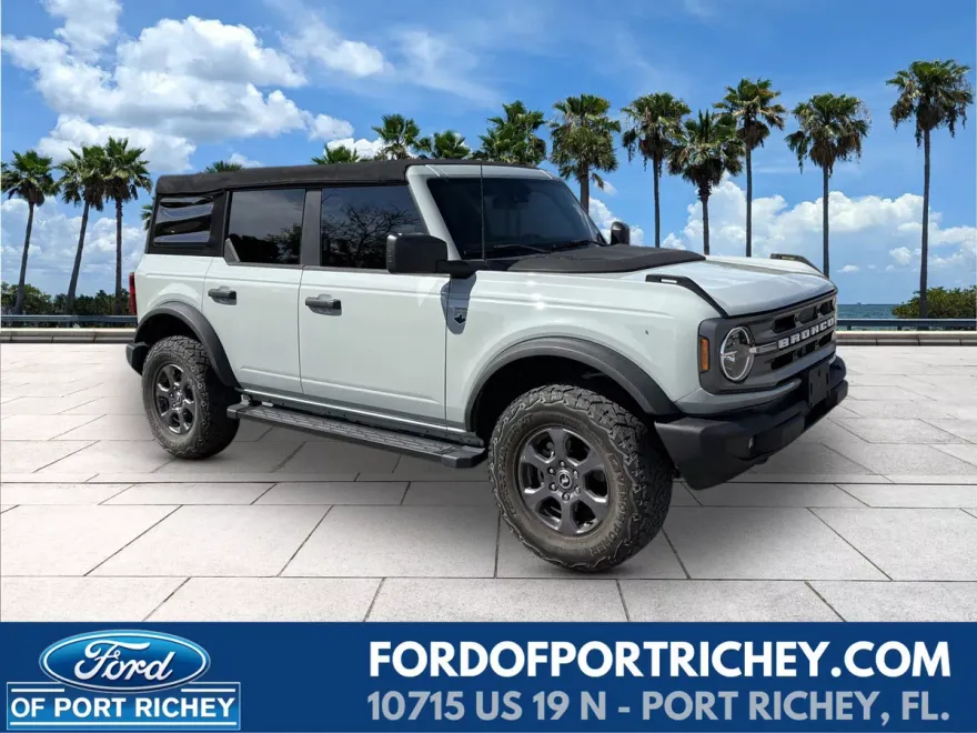 2022 Ford Bronco Base Big Bend Black Diamond Outer Banks photo 1