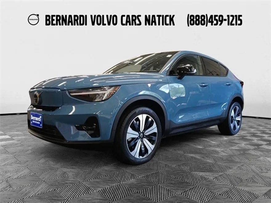 2023 Volvo C40 Recharge Plus photo 1