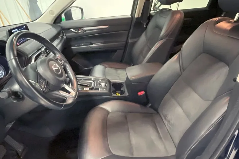 2020 Mazda CX-5 Touring photo 1