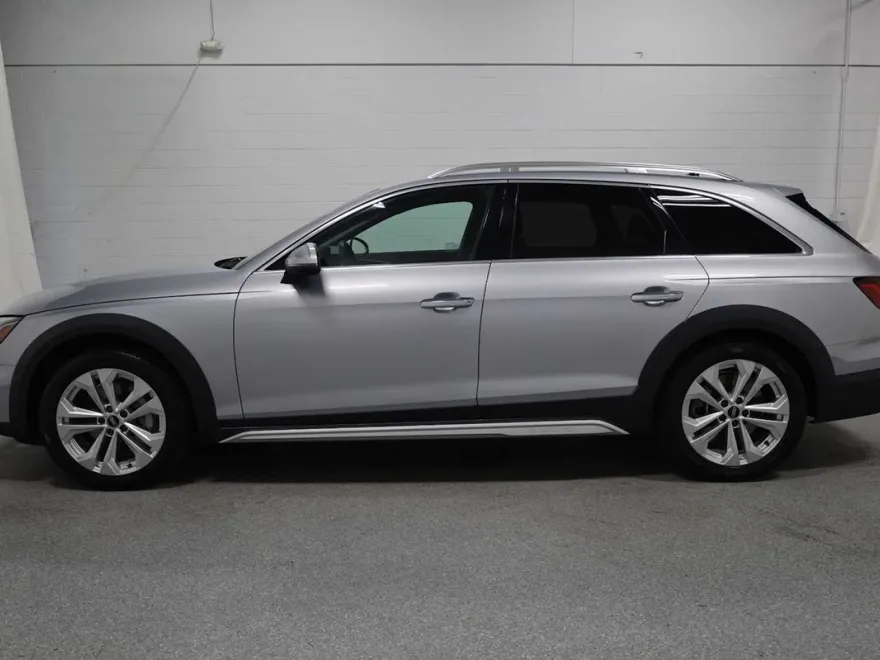 2022 Audi A4 Allroad 45 Premium Plus photo 1