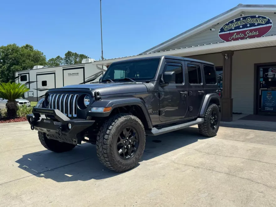 2019 Jeep Wrangler Unlimited Sahara photo 1