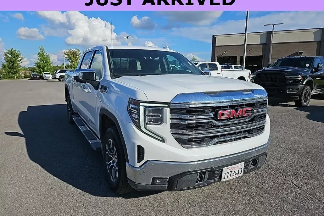 2024 Gmc Sierra 1500 SLT photo 1