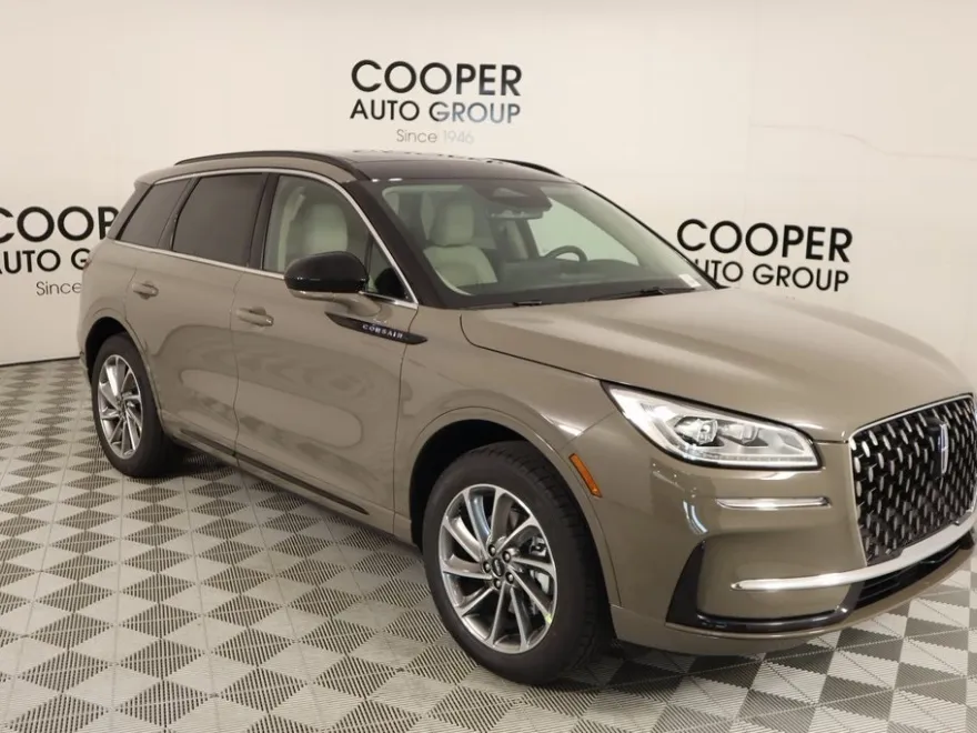 2025 Lincoln Corsair Grand Touring photo 1